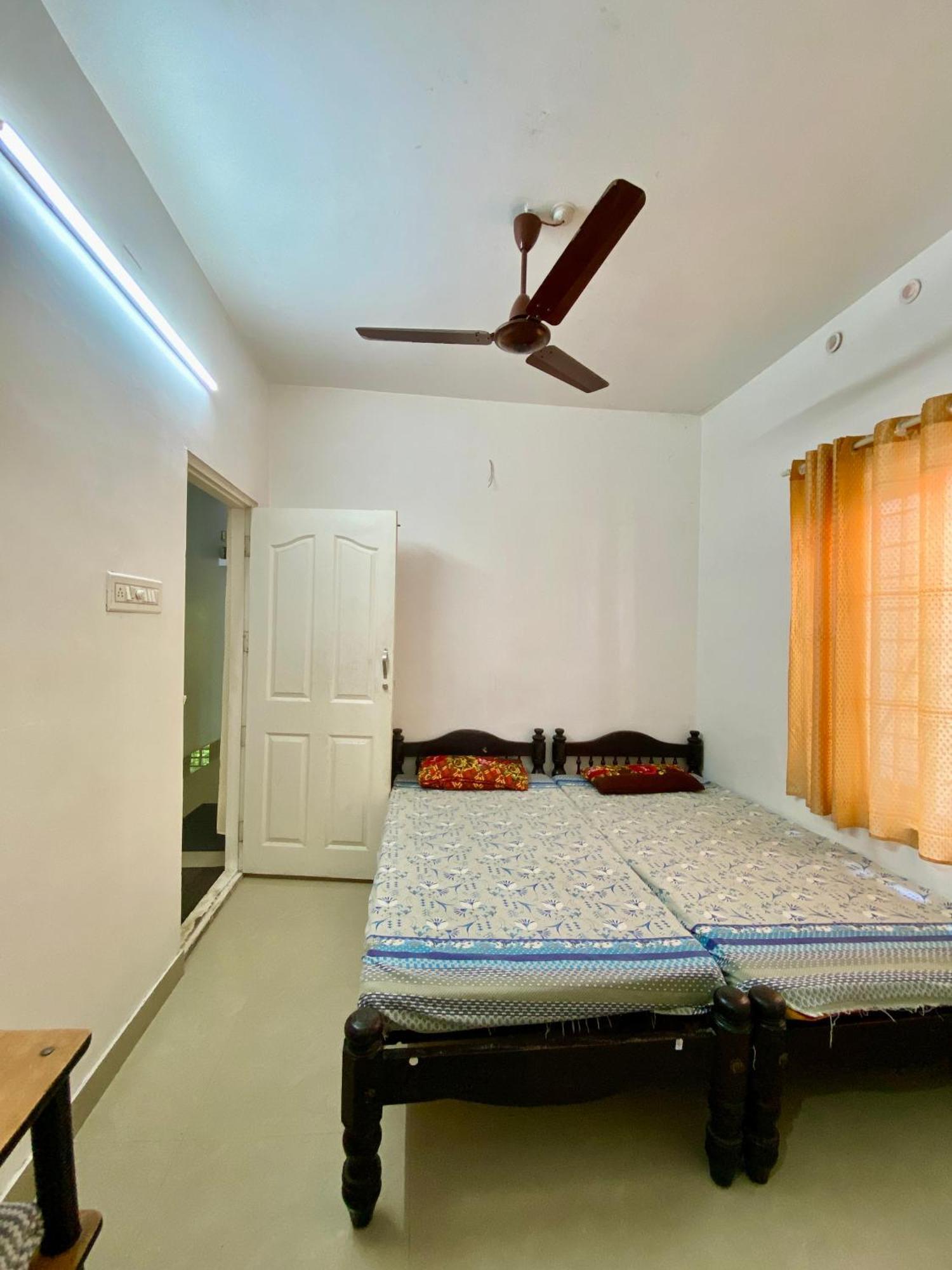 Rajatheeram Beach Homestay & Backwater Cruise Alleppey Alappuzha المظهر الخارجي الصورة