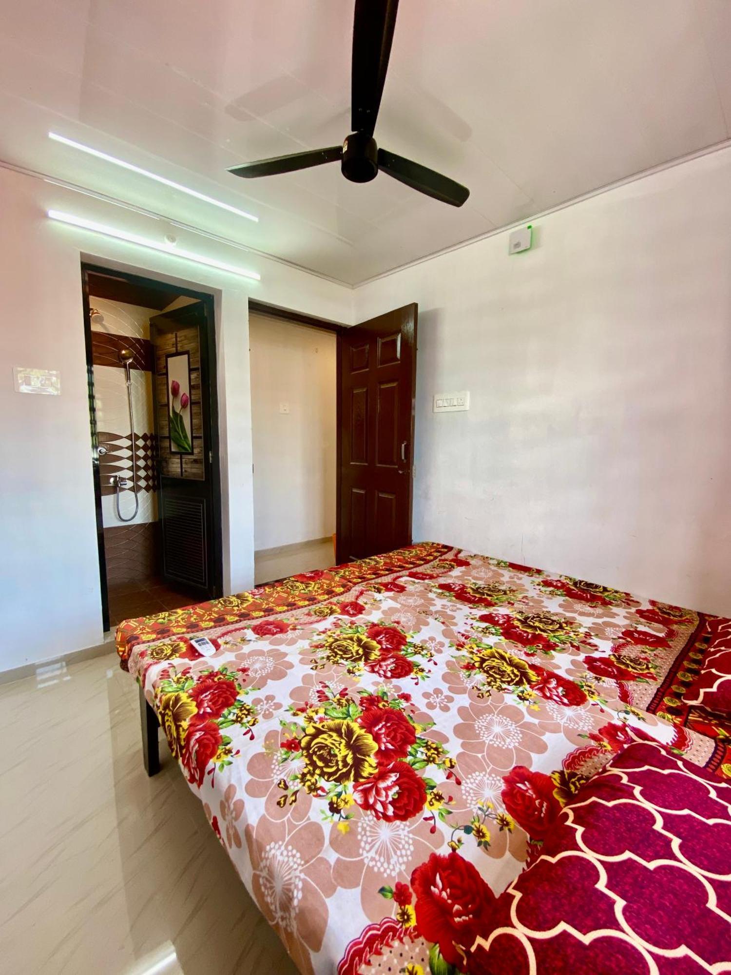 Rajatheeram Beach Homestay & Backwater Cruise Alleppey Alappuzha المظهر الخارجي الصورة